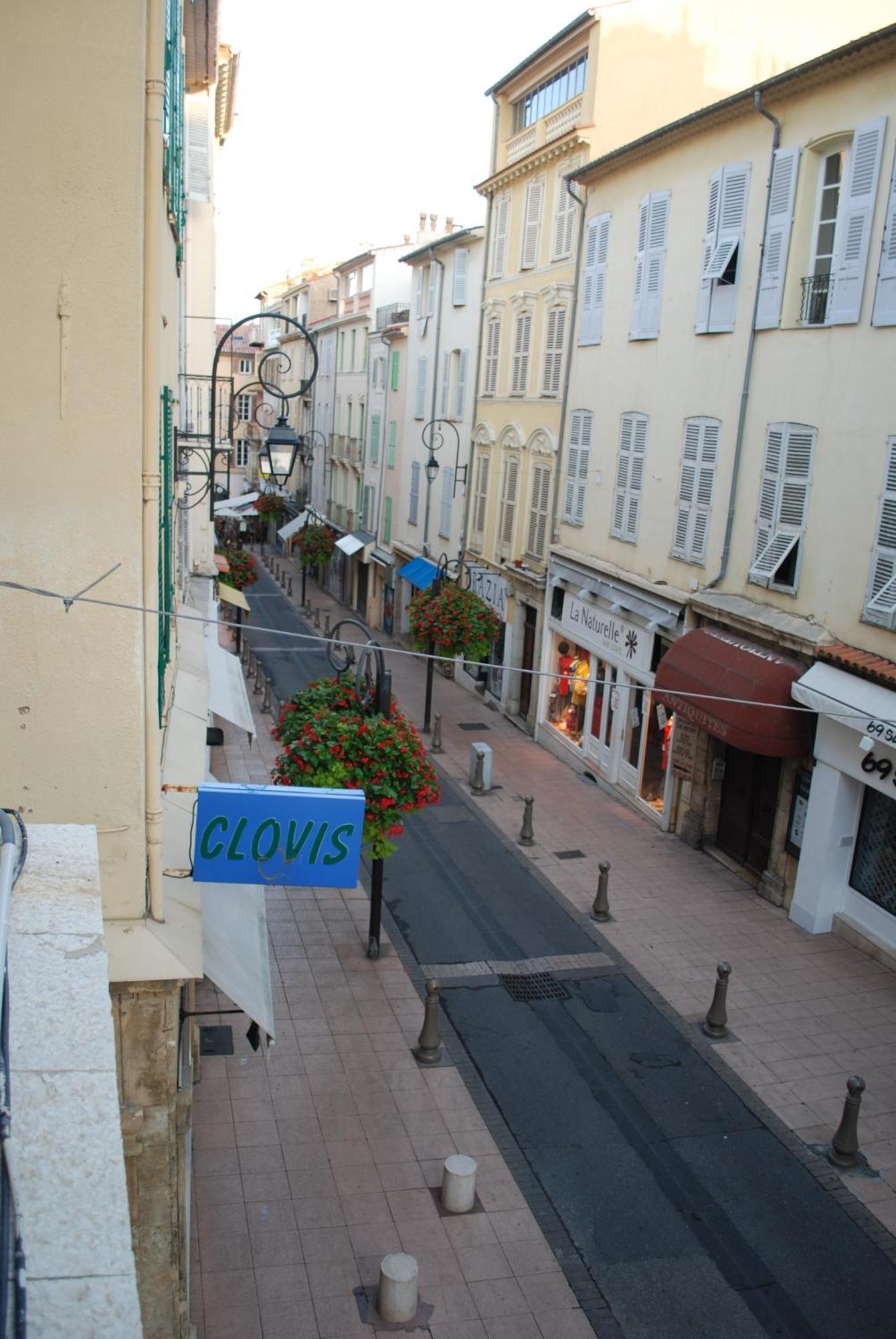 Apartment Sortie 44 - Newly Renovated 1 Bedroom, Center Of Old *
