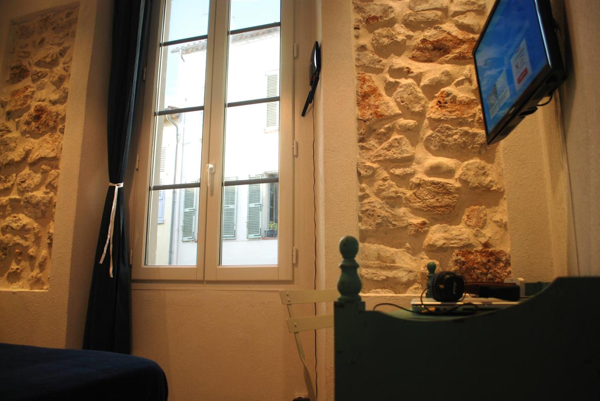 Appartamento Sortie 44 - Newly Renovated 1 Bedroom, Center Of Old Antibes